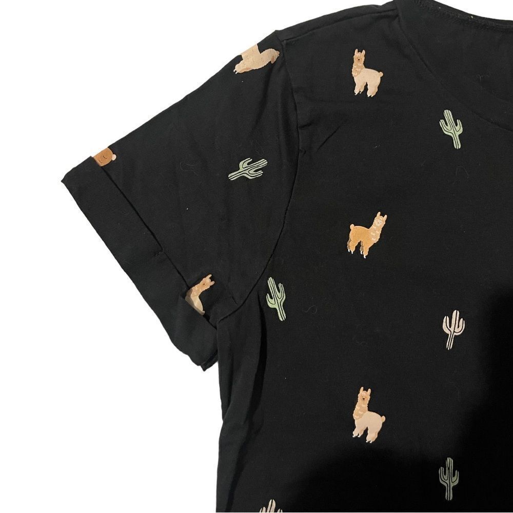 🔥4/$25 Organic Generation Black Llama Cactus Short Sleeve Cropped Tee - Picture 2 of 4